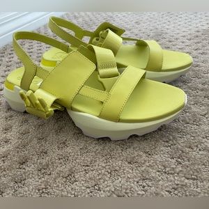 Sorel kinetic impact slingback sandal